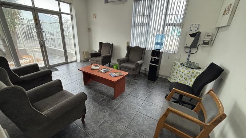 To Let commercial Property for Rent in Paarden Eiland Western Cape